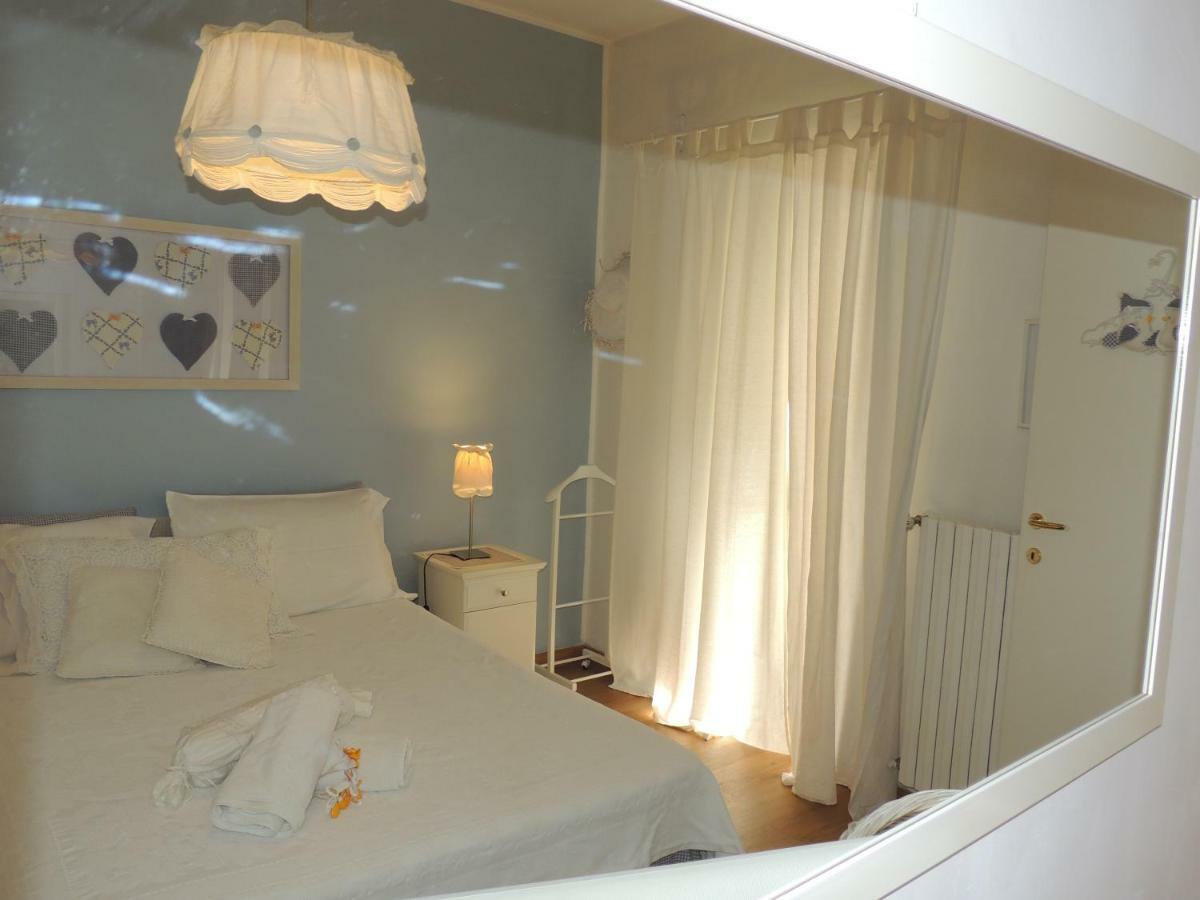 B&B Il Giullare 술모나 외부 사진